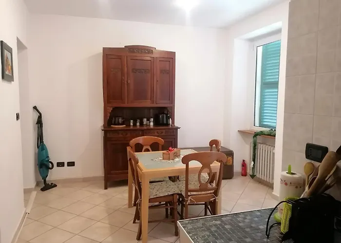 Nicoletta House