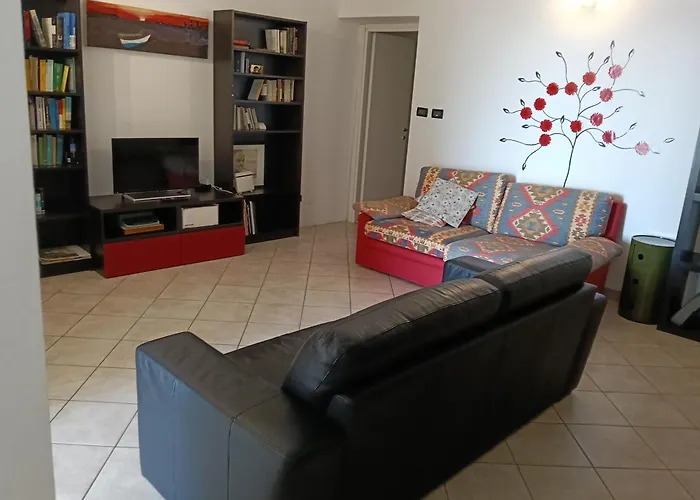 Nicoletta House